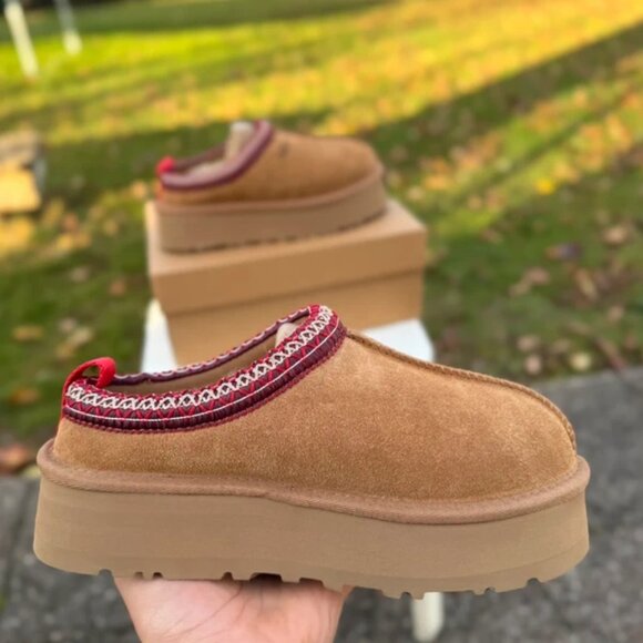 UGG Women's Brown and Red Platform Shoes - Picture 10 of 11